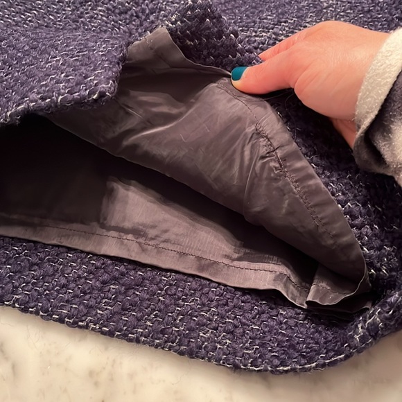 Beautiful navy blue wool J. Crew pencil skirt - Picture 5 of 6